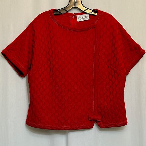 Young Viewpoint Fashion Knit Vintage Red Knit Top With Bow at Bottom - Picture 1 of 8